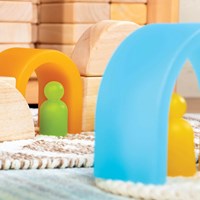 Guidecraft Discovery Stackers - Natural Tall Arch 4