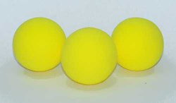 3 Schaumstoffbälle 70 mm gelb im Pack.