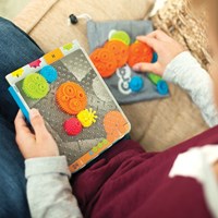 Tomy - Crankity Zahnrad-Puzzlespiel für Kinder und Familie-3