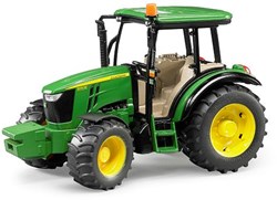Bruder John Deere Spielzeugtraktor 5115M - realistisches Bauernhoffahrzeug