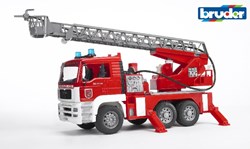 BRUDER MAN Fire engine with selwing ladder Spielzeugfahrzeug