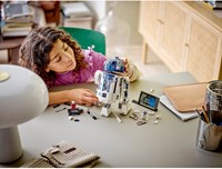 LEGO Star Wars 75379 R2-D2-3