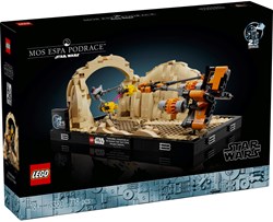LEGO Star Wars Mos Espa Podrace diorama