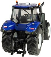 BRITAINS NEW HOLLAND T8.435-3