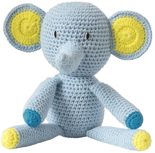 Kuscheltier gehäkelter Elefant hellblau. 3+
