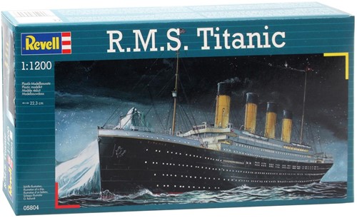 Revell Titanic