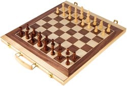 Small Foot Holz Schachspiel und Backgammon Koffer - klassisches Brettspiel