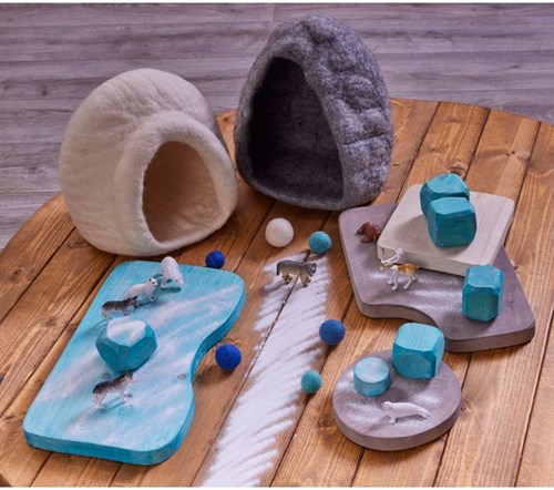 Cosy Small World Felt Cave & Igloo - 54554