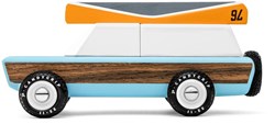 Candylab Holzspielzeugauto Pioneer mit Kanu - klassisches Design