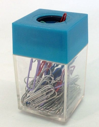 Büroklammerhalter aus Kunststoff in der Farbe Mint
