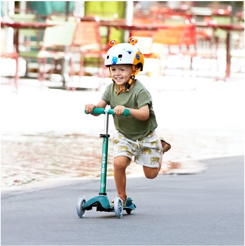 Micro Step Mini Deluxe Eco Kinderroller grün - Limited Edition - nachhaltiges Spielzeug-2