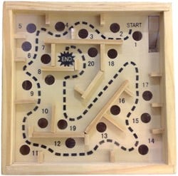 HOT Games Holzlabyrinth Geschicklichkeitsspiel klein - Reisespiel 12x12 cm