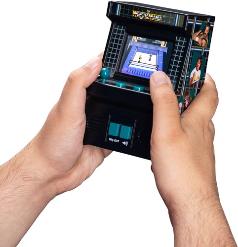 Basic Fun Arcade-Spiel WWE - tragbare Mini-Spielkonsole WrestleMania-3