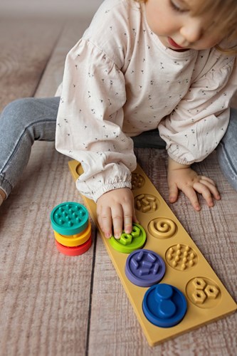 Mom's Care SENSORY TOYS Sensory Puzzles XL Wheels 4