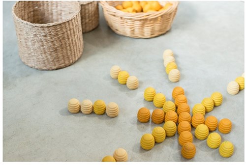 Grapat Holz Mandala Bienenkorb gelb offenes Spielzeug 36 Stück-3