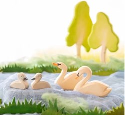 Ostheimer Holz Spielfigur Schwan Kopf hoch mehrfarbig Spielzeug