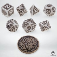Q-Workshop The Witcher Würfelset – Geralt – Der Weiße Wolf (7 Teile + Münze)-3