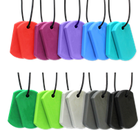 Ark Therapeutics Kaufschmuck Spielzeug Chew Tags magenta Kunststoff Dunne, discrete kauwketting met twee hangers in dog-tag-stijl, voor kinderen en volwassenen.-2