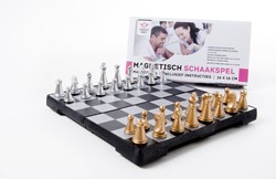 Longfield Playing Cards Magnetisches Reiseschach im Karton