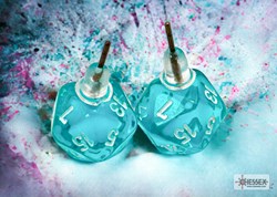 Chessex Ohrringe Spielzeug transparent blaugrün Mini-Poly D20