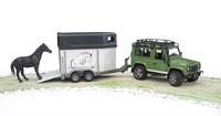 Bruder Land Rover Defender Spielzeugauto mit Pferdeanhänger - inklusive Pferd-2