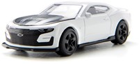 Siku Spielzeugauto Chevrolet Camaro weiß mit Anhängerkupplung und Motorhaube zum Öffnen-2