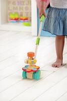 Hape Holz Schiebespielzeug Dancing Butterflies für Kleinkinder-3