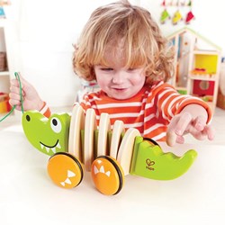 Hape Krokodil Nachziehtier Holzspielzeug für Kleinkinder