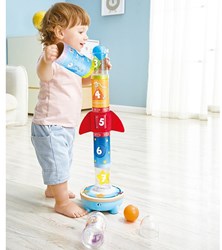 Hape Lernspielzeug Rocket Ball Air Stacker buntes Stapelspiel