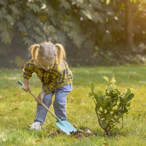 Hape Gartenschaufel Spielzeug für Kinder Gartenarbeit Spaß