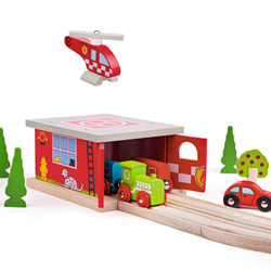 Bigjigs Holz Eisenbahnset Feuerwehrstation mit Helikopterlandeplatz