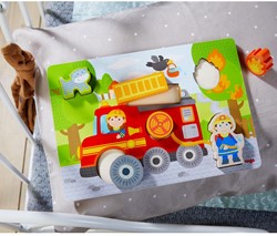 Haba Holzpuzzle Feuerwehrauto - Lernspielzeug für Kleinkinder