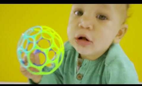 Oball klassischer Babyspielzeug Ball rosa - 10cm easy grip-3