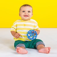 Oball Baby Rassel Ball - Blau - Flexibel und leicht zu greifen-3