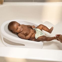Ingenuity Babybadewannensitz grau - komfortabler Badverkleiner Antirutsch