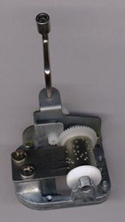 Harlekijn Schmuckkästchen Spieluhr Handdrehmechanik mehrfarbig Dekoration