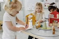 Micki Lernspiel City - Stadt und Land Karton buntes Spielzeug-3