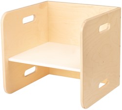Pertina Stühle und Tische