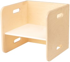 Pertina Stühle und Tische