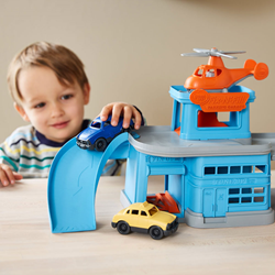 Green Toys Parkhaus