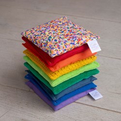 Little Botanic Label Sensorische pittenzakjes - Regenboog 8-delig + super confetti