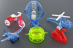 Planet Happy Anspitzer Eimer - 16 Stück bunt für Kinder
