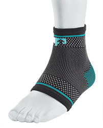 Ultimate Performance Kompressions-Knöchelbandage schwarz medium - elastische Sportbandage