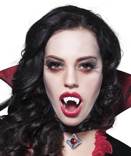 Vampirzähne 74585